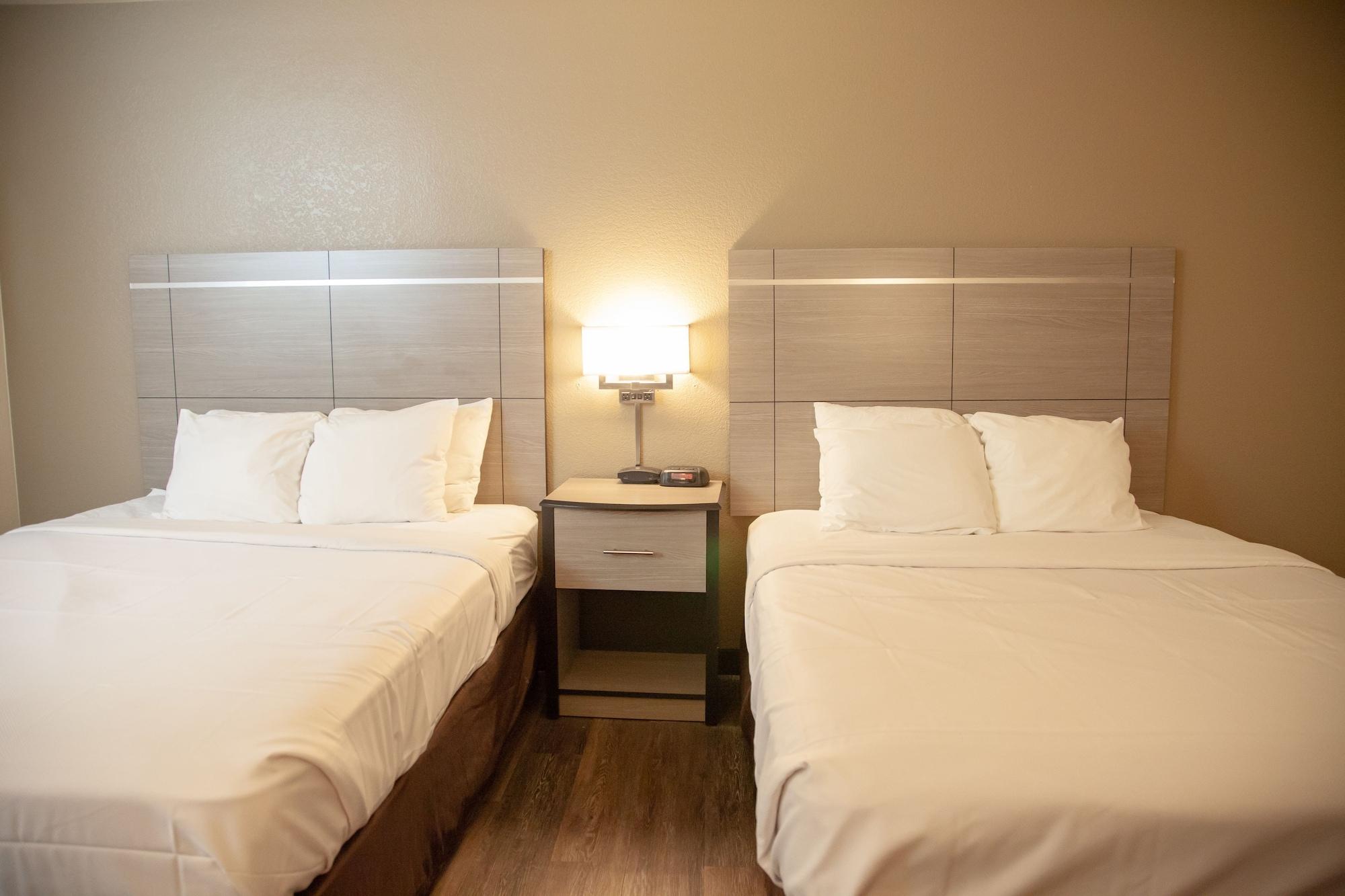 Econo Lodge Pueblo Luaran gambar