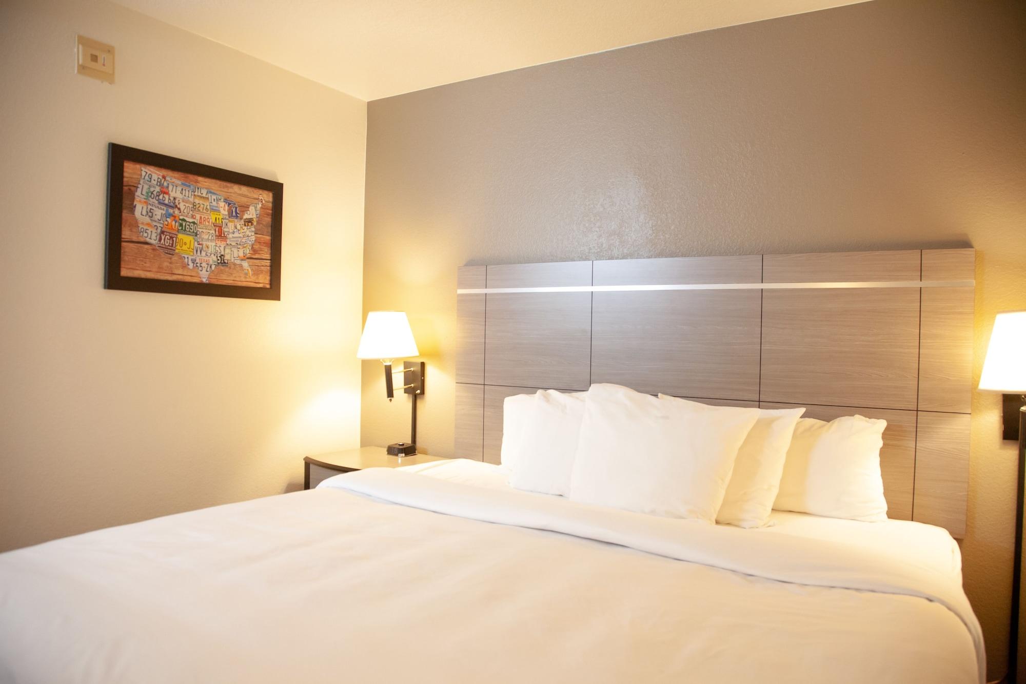 Econo Lodge Pueblo Luaran gambar